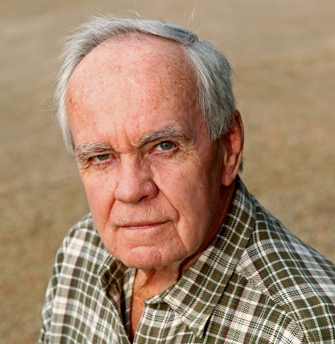 🔓 Após longo hiato, Cormac McCarthy publica dois romances em 2022