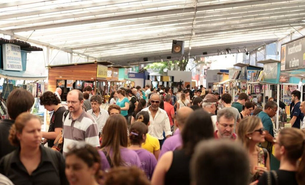 Feira Do Livro De Porto Alegre Sera Digital Rascunho