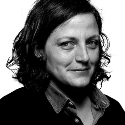 Anne Pauly, autora de "Antes que eu esqueça"