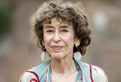 Azar Nafisi, autora de "Lendo Lolita em Teerã "