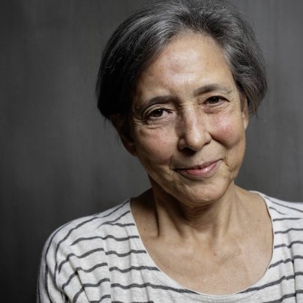 Beatriz Bracher é semifinalista na categoria Romance, com Guerra, volume I.