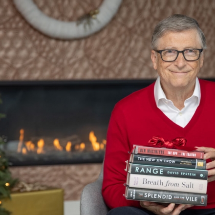 Três livros indicados por Bill Gates estão traduzidos no Brasil