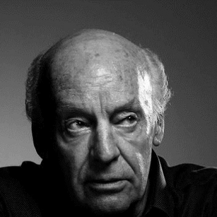 O uruguaio Eduardo Galeano.