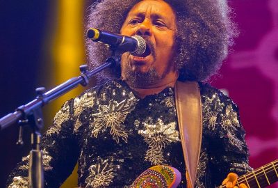 Chico César, cantor e compositor brasileiro