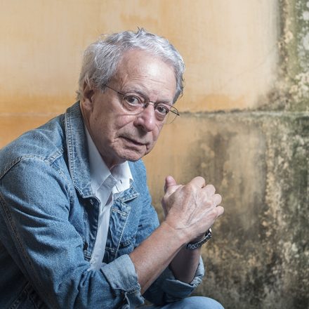 Frei Betto, autor de "O voo da locomotiva"