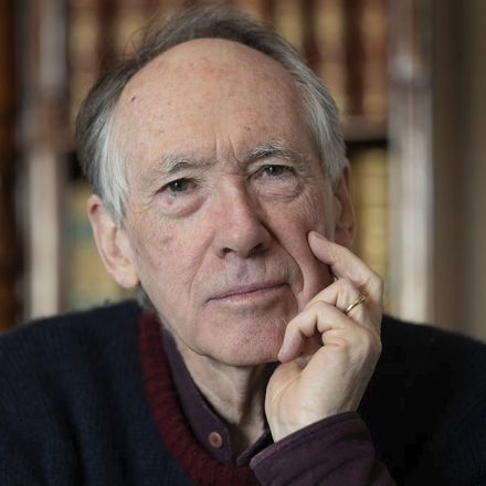 Ian McEwan, autor de "O que podemos saber"