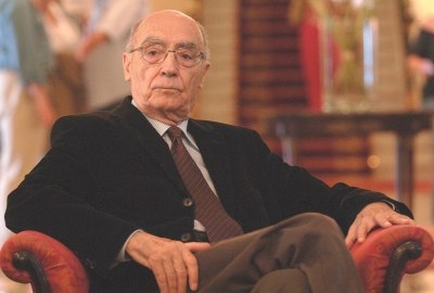 José Saramago, autor de “Uma luz inesperada” e “O silêncio da água”