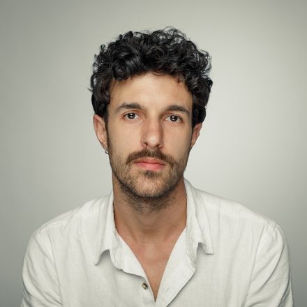 Leonardo Piana, autor de "Tarde no planeta" Foto: Fabio Audi