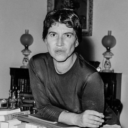 Natalia Ginzburg, autora de "As vozes da noite"