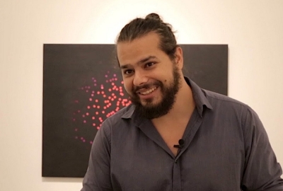 Omar Salomão, autor de “Flutua sobre as ruínas, flutua”