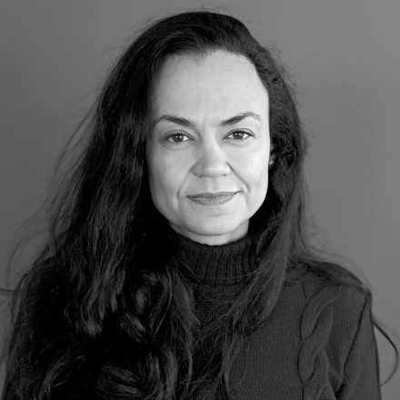 Paulliny Tort, autora de "Os imortais", é um dos destaques do Fliparacatu