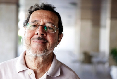 Ruy Espinheira Filho, autor de "para onde vamos é sempre ontem "