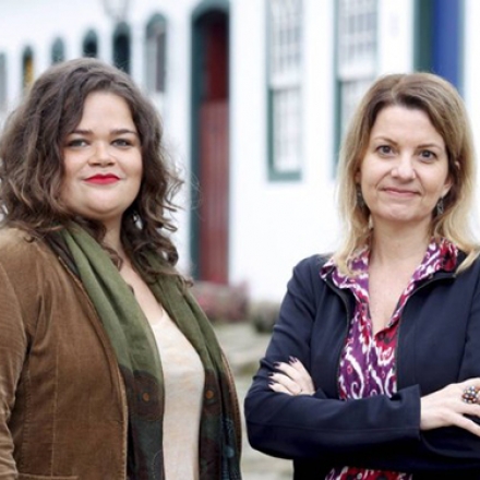 Sheyla Smanioto e Marta Barcellos, vencedoras do Prêmio Sesc de Literatura 2015