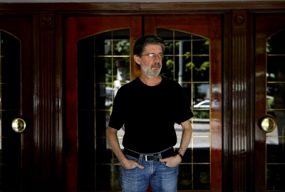 Tomás González, autor de "A luz difícil"