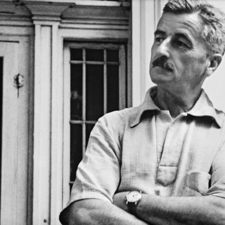 William Faulkner, autor de “Luz em agosto”