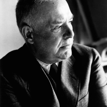 Wallace Stevens, poeta modernista norte-americano
