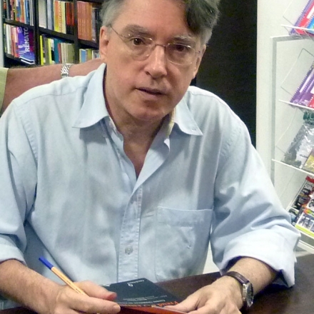 Bráulio Tavares, escritor, compositor, letrista, poeta, dramaturgo e pesquisador de literatura fantástica