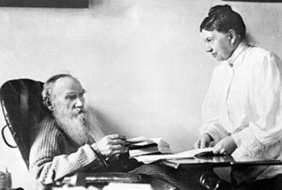 O casal de escritores russos Liv Tolstói e Sófia Tolstaia