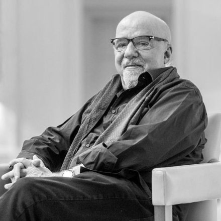 Paulo Coelho já saboreou o chazinho da ABL: poção mágica para as agruras do além-túmulo