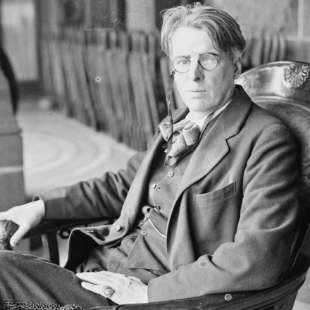 W.B. Yeats, autor de A lua rodou